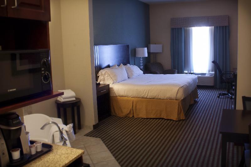 Holiday Inn Express & Suites Youngstown West I 80, An Ihg Hotel Eksteriør bilde